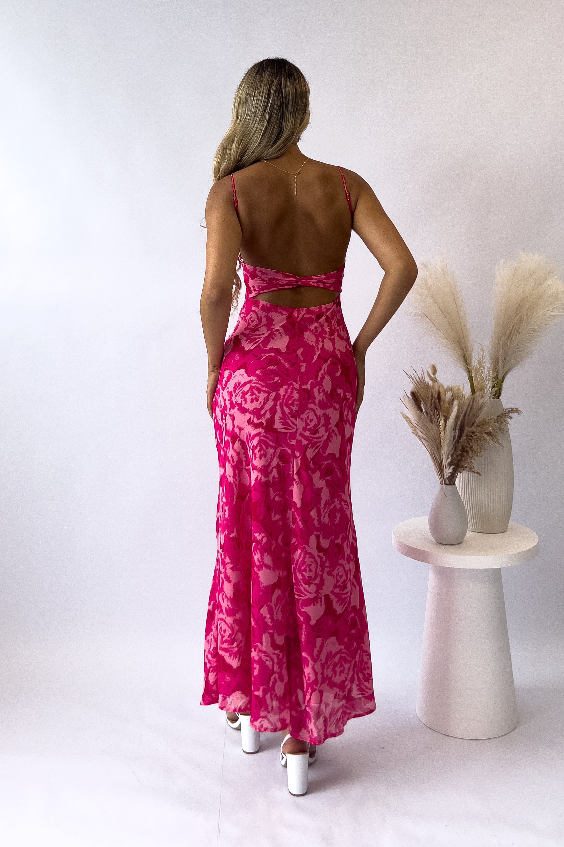 Mia Floral Midi Dress – Kameli Boutique