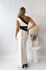 Evelyn Maxi Dress - Champagne